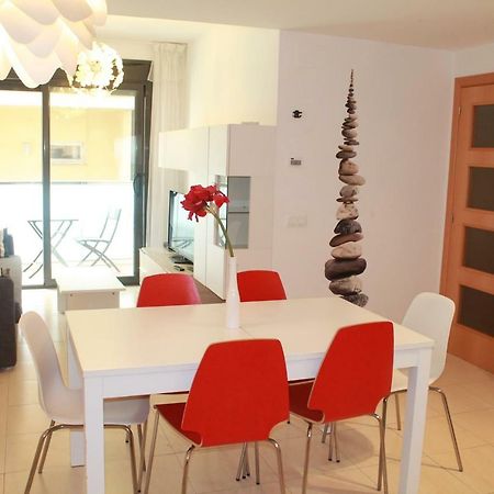 Piso Regina Apartment Лорет де Мар Екстериор снимка