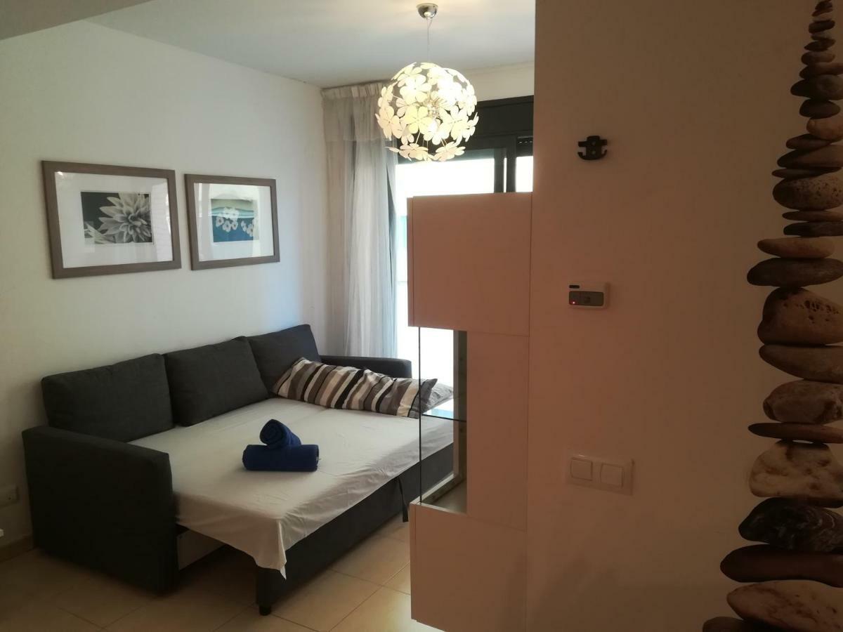 Piso Regina Apartment Лорет де Мар Екстериор снимка